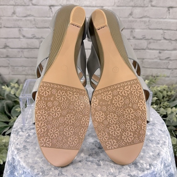 Charming Lady Gray Open Toe Multi-Band Low Wedge Dress Sandals WMS 11M🩶NWOT🩶 - Picture 8 of 10